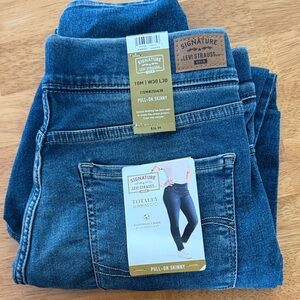 Levi Strauss Blue Skinny Jeans